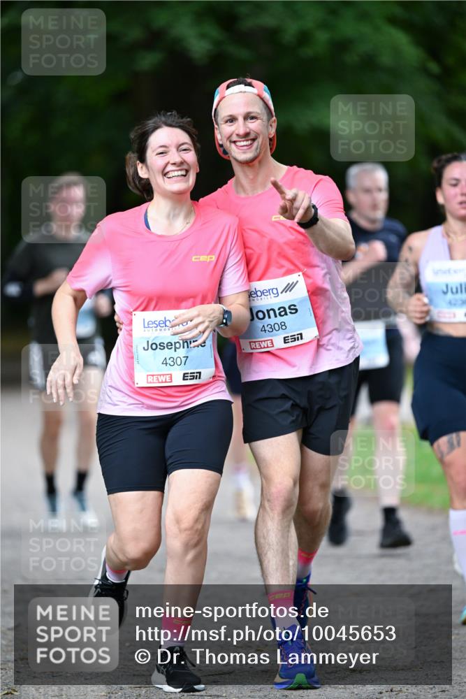 30.08.2026 - Blankeneser Heldenlauf Dr. Thomas Lammeyer http://msf.ph/oto/10045653 30.08.2026 11:22:49 Laufen 4307, 4308, 7, 4230 meine-sportfotos.de