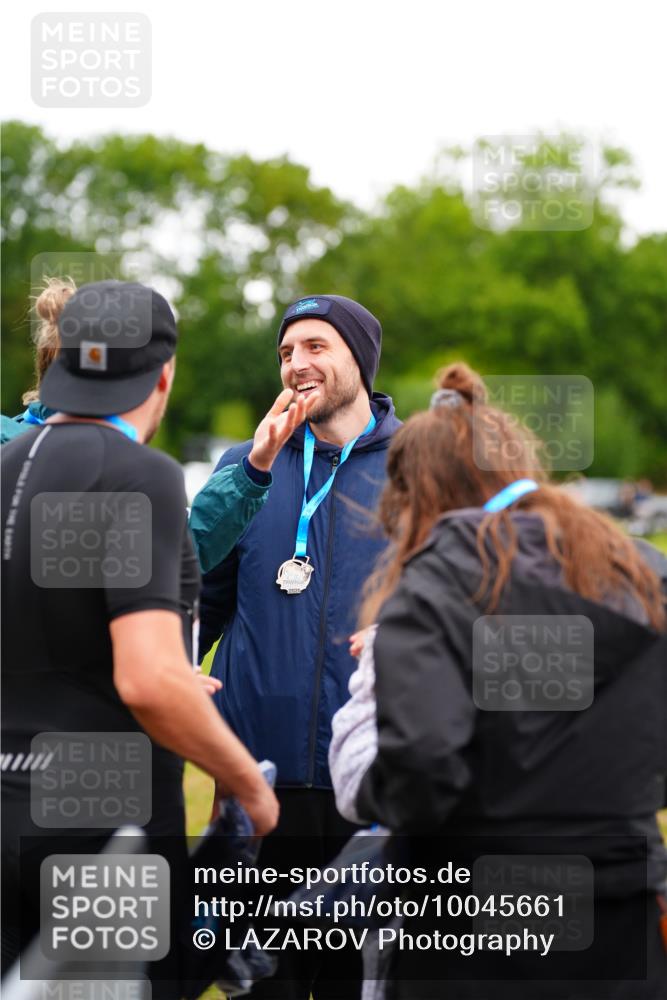 30.08.2026 - Elbe Triathlon Hamburg LAZAROV Photography http://msf.ph/oto/10045661 30.08.2026 17:03:59 Ziel  meine-sportfotos.de