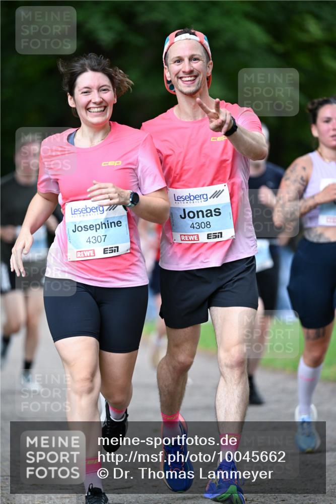 30.08.2026 - Blankeneser Heldenlauf Dr. Thomas Lammeyer http://msf.ph/oto/10045662 30.08.2026 11:22:49 Laufen 4307, 7, 4308 meine-sportfotos.de