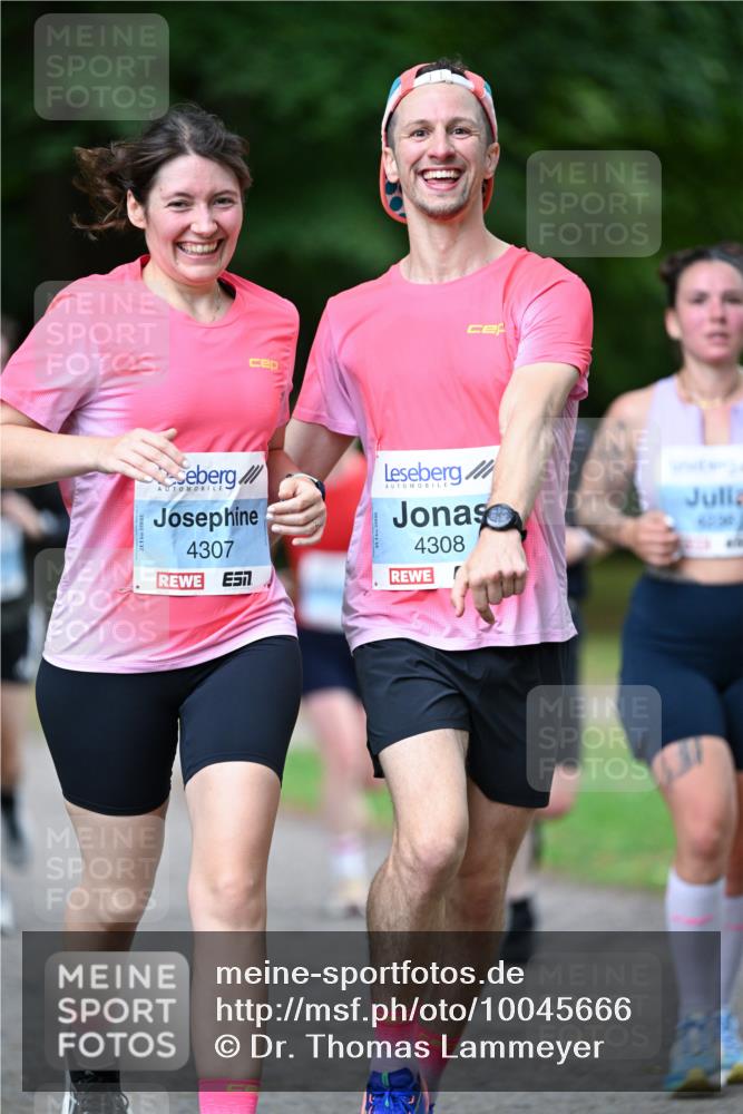 30.08.2026 - Blankeneser Heldenlauf Dr. Thomas Lammeyer http://msf.ph/oto/10045666 30.08.2026 11:22:49 Laufen 4307, 4308 meine-sportfotos.de