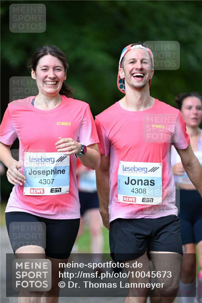 30.08.2026 - Blankeneser Heldenlauf Dr. Thomas Lammeyer http://msf.ph/oto/10045673 30.08.2026 11:22:50 Laufen 4307, 4308 meine-sportfotos.de