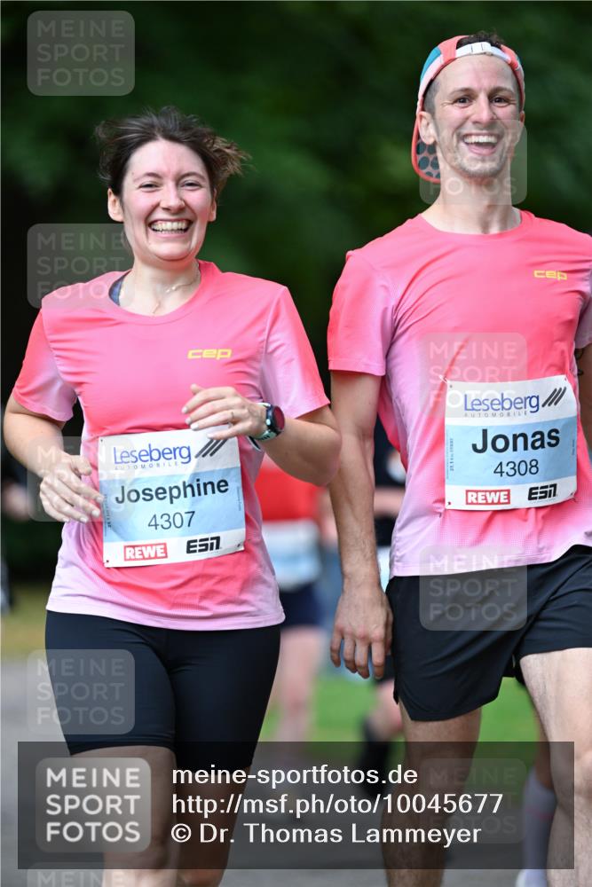 30.08.2026 - Blankeneser Heldenlauf Dr. Thomas Lammeyer http://msf.ph/oto/10045677 30.08.2026 11:22:50 Laufen 4307, 21, 1, 4308 meine-sportfotos.de
