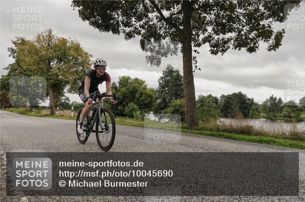 30.08.2026 - Elbe Triathlon Hamburg Michael Burmester http://msf.ph/oto/10045690 30.08.2026 09:28:36 Radfahren 335, 383, 543 meine-sportfotos.de