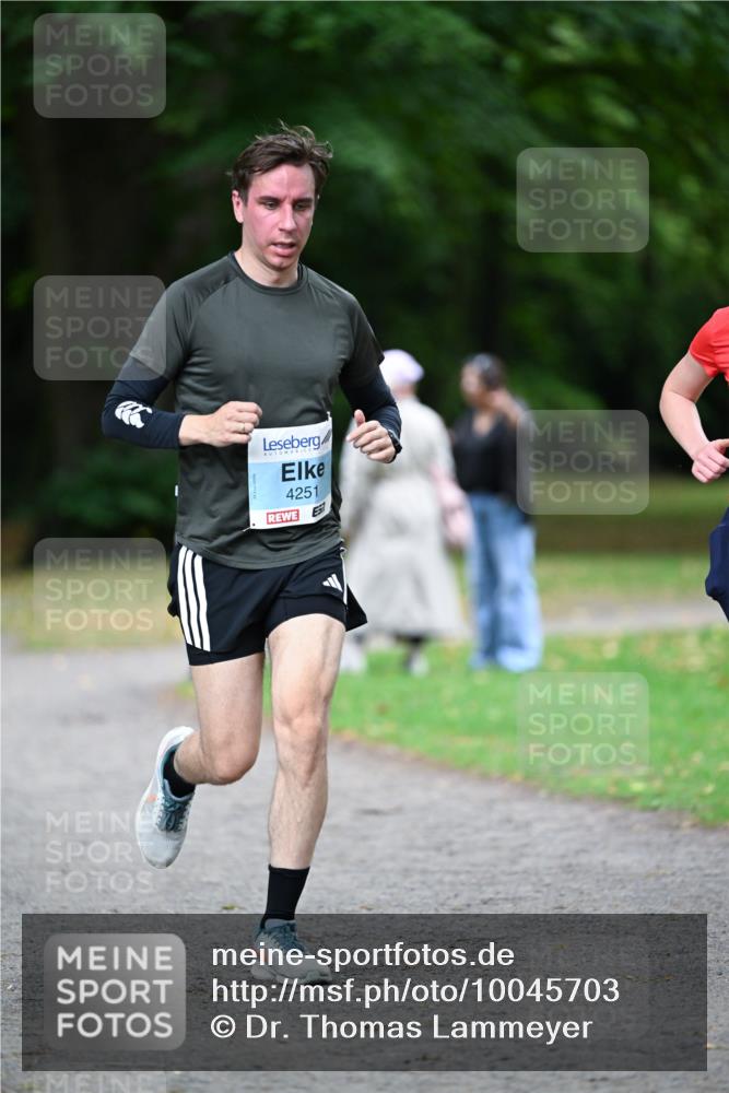 30.08.2026 - Blankeneser Heldenlauf Dr. Thomas Lammeyer http://msf.ph/oto/10045703 30.08.2026 11:22:51 Laufen 4251 meine-sportfotos.de