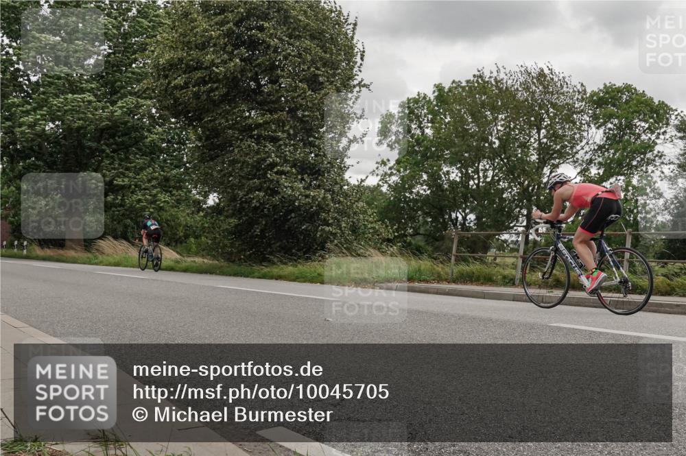 30.08.2026 - Elbe Triathlon Hamburg Michael Burmester http://msf.ph/oto/10045705 30.08.2026 15:28:49 Radfahren  meine-sportfotos.de
