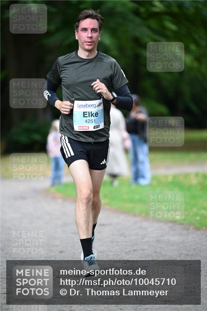 30.08.2026 - Blankeneser Heldenlauf Dr. Thomas Lammeyer http://msf.ph/oto/10045710 30.08.2026 11:22:52 Laufen 4251 meine-sportfotos.de