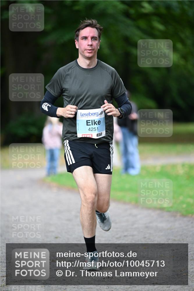 30.08.2026 - Blankeneser Heldenlauf Dr. Thomas Lammeyer http://msf.ph/oto/10045713 30.08.2026 11:22:52 Laufen 4251 meine-sportfotos.de