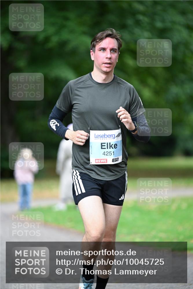 30.08.2026 - Blankeneser Heldenlauf Dr. Thomas Lammeyer http://msf.ph/oto/10045725 30.08.2026 11:22:52 Laufen 4251 meine-sportfotos.de