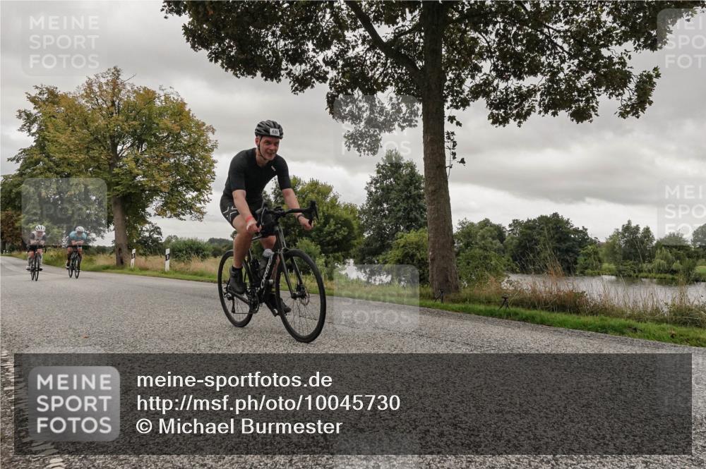 30.08.2026 - Elbe Triathlon Hamburg Michael Burmester http://msf.ph/oto/10045730 30.08.2026 09:28:57 Radfahren 212, 380, 394, 445, 459, 636 meine-sportfotos.de