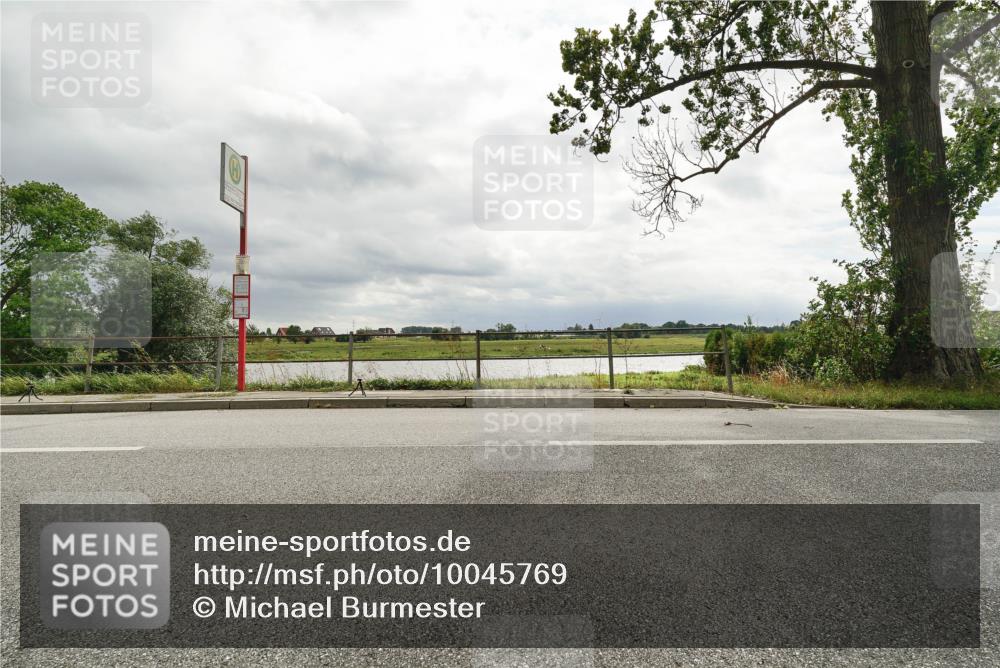 30.08.2026 - Elbe Triathlon Hamburg Michael Burmester http://msf.ph/oto/10045769 30.08.2026 14:31:33 Radfahren  meine-sportfotos.de