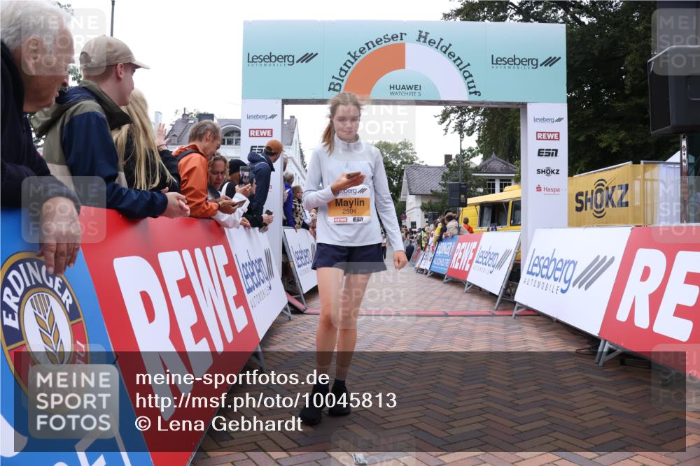 30.08.2026 - Blankeneser Heldenlauf Lena Gebhardt http://msf.ph/oto/10045813 30.08.2026 11:51:30 Ziel 2504, 2799 meine-sportfotos.de