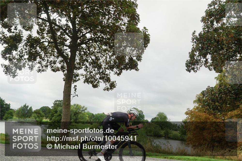 30.08.2026 - Elbe Triathlon Hamburg Michael Burmester http://msf.ph/oto/10045941 30.08.2026 09:20:12 Radfahren 185, 330 meine-sportfotos.de