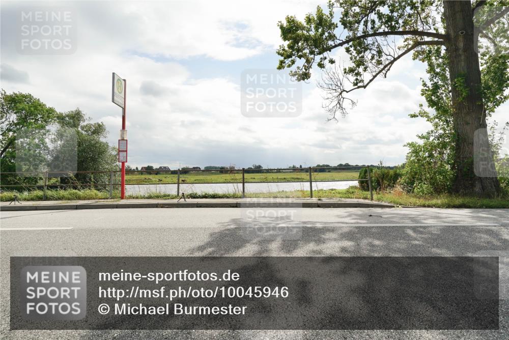 30.08.2026 - Elbe Triathlon Hamburg Michael Burmester http://msf.ph/oto/10045946 30.08.2026 14:38:23 Radfahren  meine-sportfotos.de