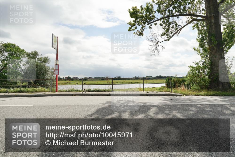 30.08.2026 - Elbe Triathlon Hamburg Michael Burmester http://msf.ph/oto/10045971 30.08.2026 14:38:26 Radfahren  meine-sportfotos.de