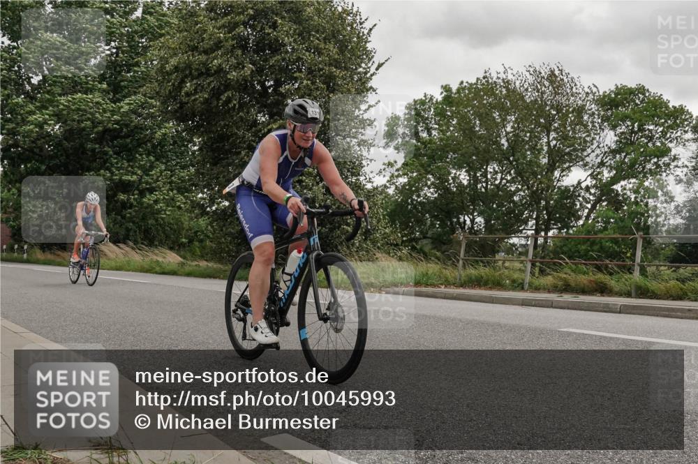 30.08.2026 - Elbe Triathlon Hamburg Michael Burmester http://msf.ph/oto/10045993 30.08.2026 15:31:54 Radfahren  meine-sportfotos.de