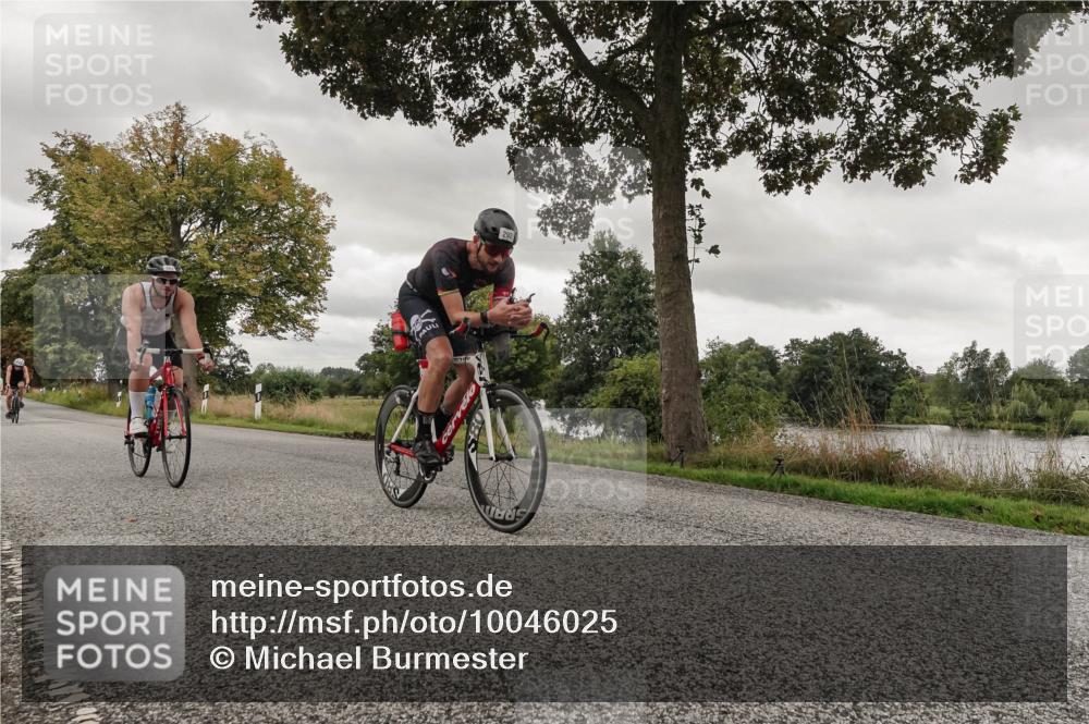 30.08.2026 - Elbe Triathlon Hamburg Michael Burmester http://msf.ph/oto/10046025 30.08.2026 09:30:05 Radfahren 292, 426, 561, 641, 752 meine-sportfotos.de