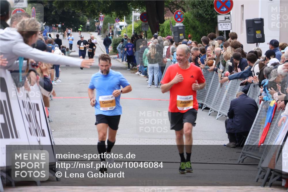 30.08.2026 - Blankeneser Heldenlauf Lena Gebhardt http://msf.ph/oto/10046084 30.08.2026 11:52:10 Ziel  meine-sportfotos.de
