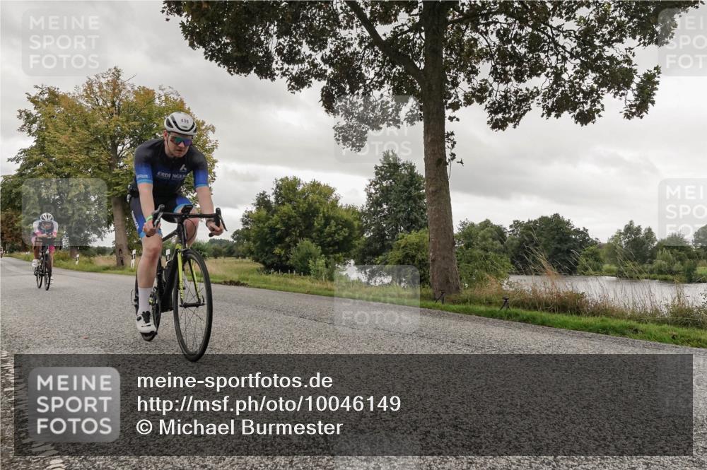 30.08.2026 - Elbe Triathlon Hamburg Michael Burmester http://msf.ph/oto/10046149 30.08.2026 09:30:29 Radfahren 388, 414, 438, 452, 527, 769, 869 meine-sportfotos.de