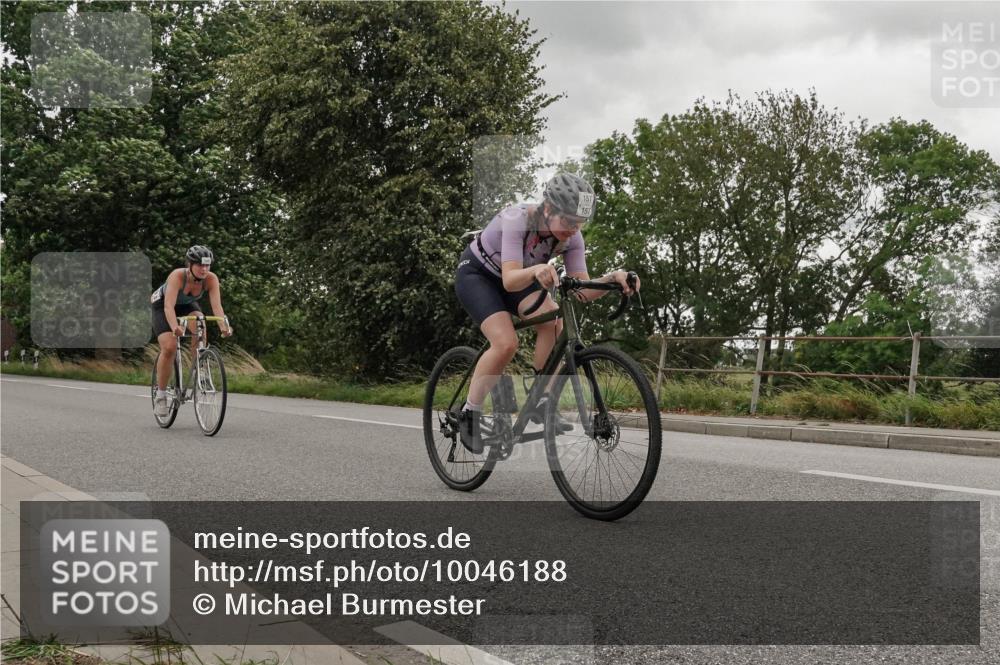 30.08.2026 - Elbe Triathlon Hamburg Michael Burmester http://msf.ph/oto/10046188 30.08.2026 15:33:48 Radfahren  meine-sportfotos.de