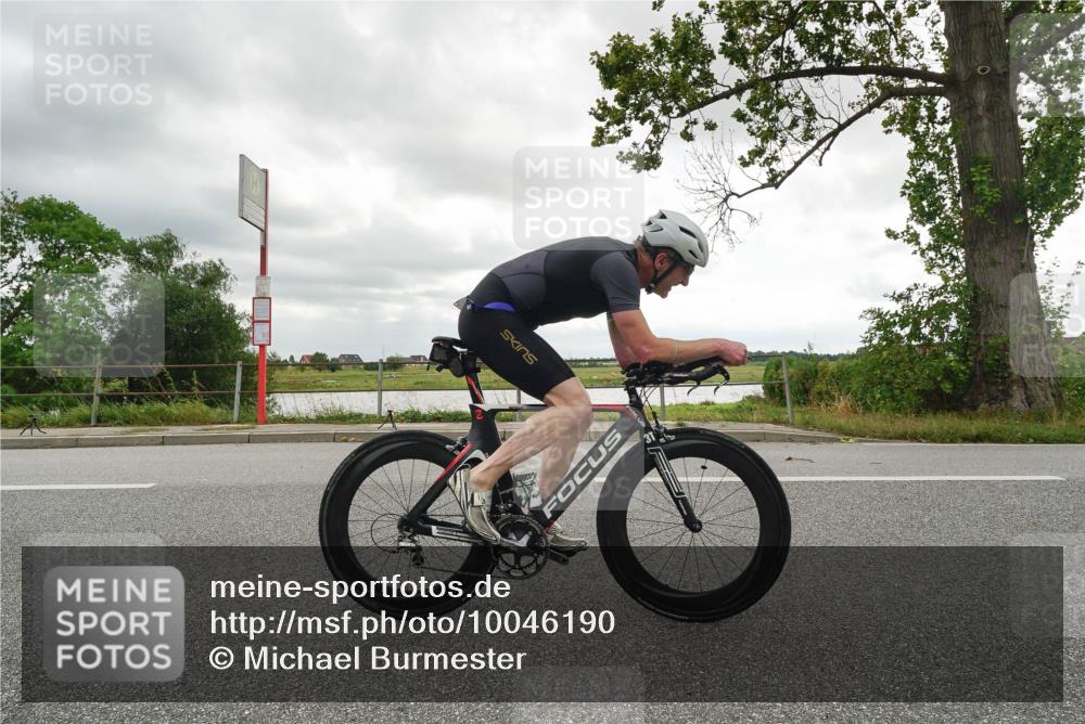 30.08.2026 - Elbe Triathlon Hamburg Michael Burmester http://msf.ph/oto/10046190 30.08.2026 14:44:35 Radfahren  meine-sportfotos.de