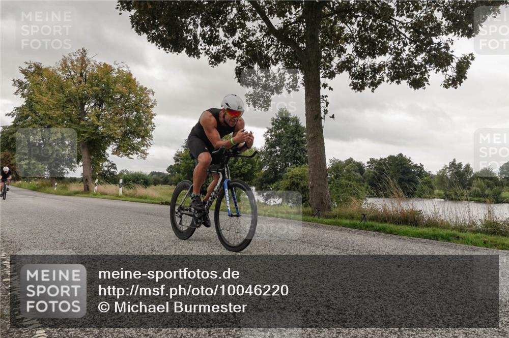 30.08.2026 - Elbe Triathlon Hamburg Michael Burmester http://msf.ph/oto/10046220 30.08.2026 09:30:50 Radfahren 354, 433, 495, 572, 671, 672, 700, 968 meine-sportfotos.de