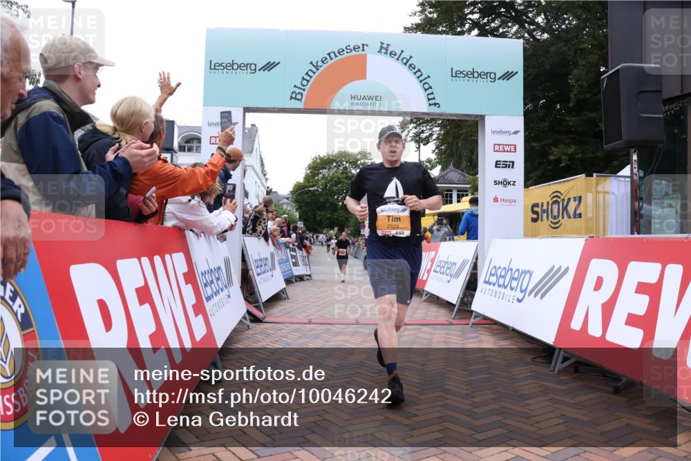 30.08.2026 - Blankeneser Heldenlauf Lena Gebhardt http://msf.ph/oto/10046242 30.08.2026 11:52:33 Ziel 2529, 2709 meine-sportfotos.de