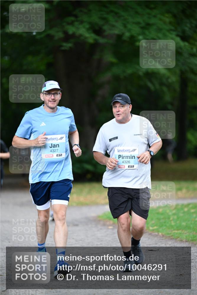 30.08.2026 - Blankeneser Heldenlauf Dr. Thomas Lammeyer http://msf.ph/oto/10046291 30.08.2026 11:24:13 Laufen 4327, 7, 4326 meine-sportfotos.de