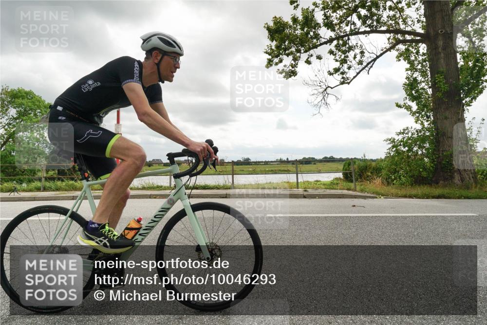 30.08.2026 - Elbe Triathlon Hamburg Michael Burmester http://msf.ph/oto/10046293 30.08.2026 14:46:29 Radfahren 152 meine-sportfotos.de
