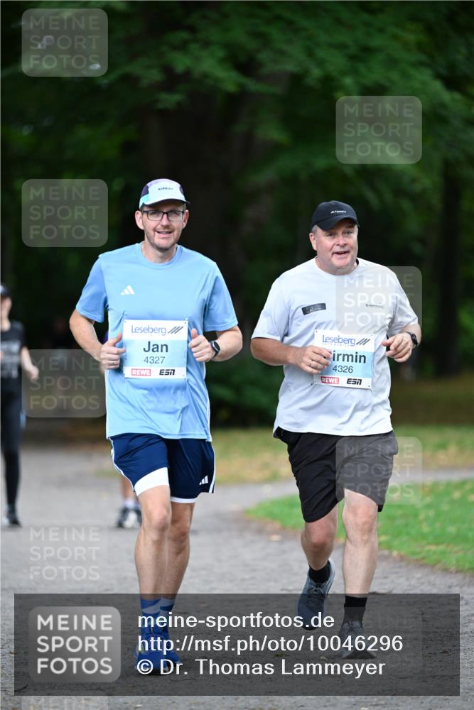 30.08.2026 - Blankeneser Heldenlauf Dr. Thomas Lammeyer http://msf.ph/oto/10046296 30.08.2026 11:24:13 Laufen 4327, 4326, 7 meine-sportfotos.de