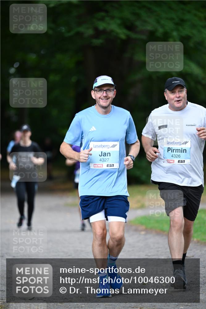 30.08.2026 - Blankeneser Heldenlauf Dr. Thomas Lammeyer http://msf.ph/oto/10046300 30.08.2026 11:24:13 Laufen 4327, 7, 4326, 7 meine-sportfotos.de