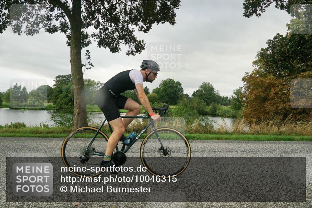30.08.2026 - Elbe Triathlon Hamburg Michael Burmester http://msf.ph/oto/10046315 30.08.2026 09:23:40 Radfahren 258, 408, 550, 761, 916 meine-sportfotos.de