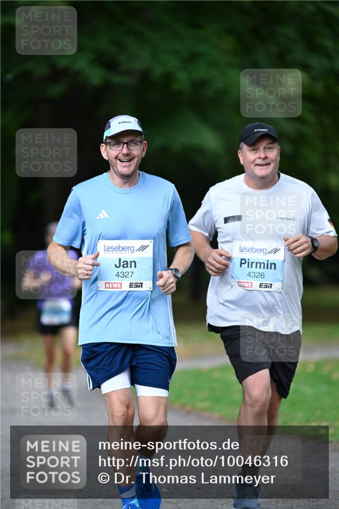 30.08.2026 - Blankeneser Heldenlauf Dr. Thomas Lammeyer http://msf.ph/oto/10046316 30.08.2026 11:24:14 Laufen 4327, 4326 meine-sportfotos.de