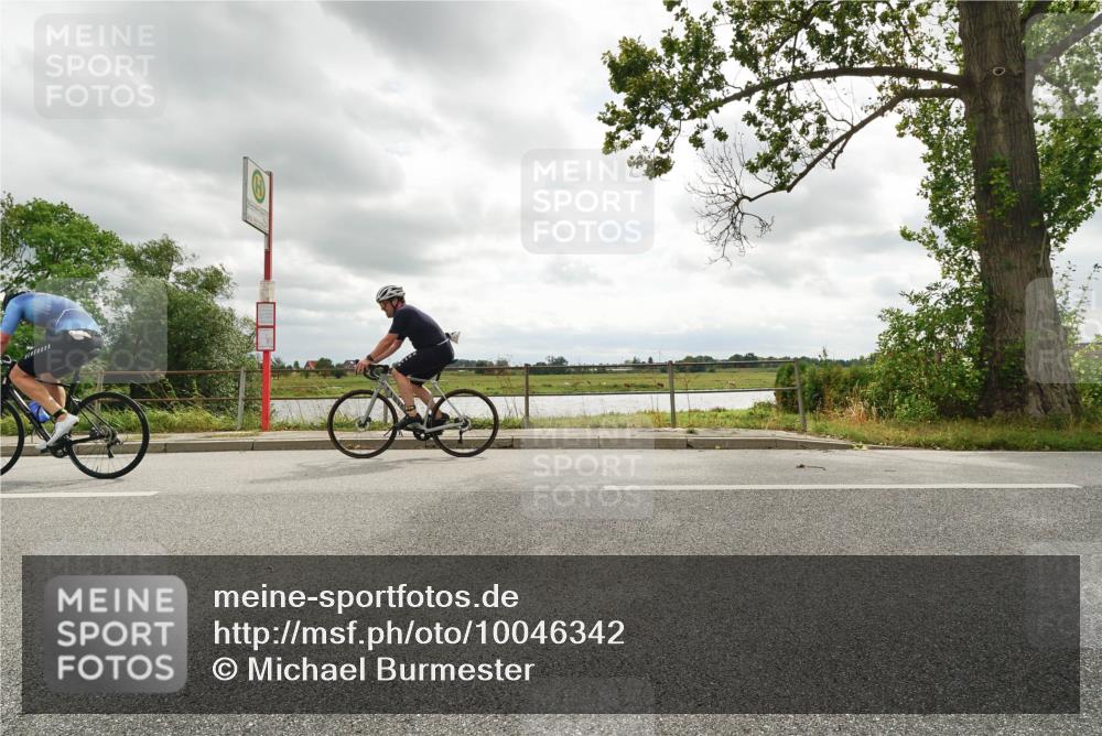30.08.2026 - Elbe Triathlon Hamburg Michael Burmester http://msf.ph/oto/10046342 30.08.2026 14:47:25 Radfahren 151, 156, 165 meine-sportfotos.de