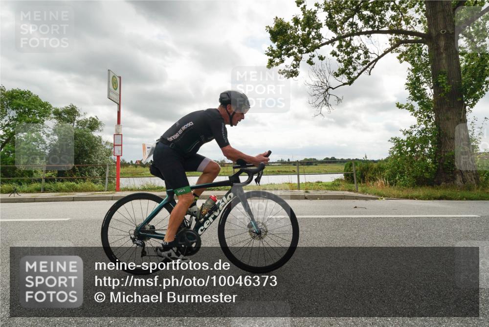 30.08.2026 - Elbe Triathlon Hamburg Michael Burmester http://msf.ph/oto/10046373 30.08.2026 14:47:34 Radfahren 165, 168 meine-sportfotos.de