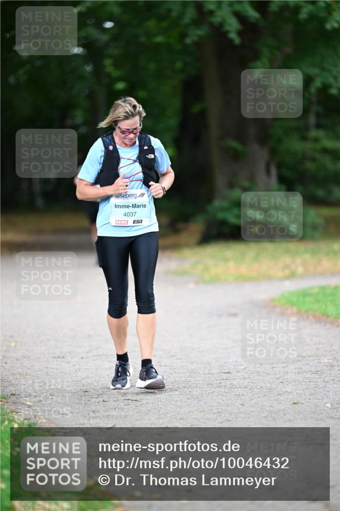 30.08.2026 - Blankeneser Heldenlauf Dr. Thomas Lammeyer http://msf.ph/oto/10046432 30.08.2026 11:24:24 Laufen 4037, 57 meine-sportfotos.de