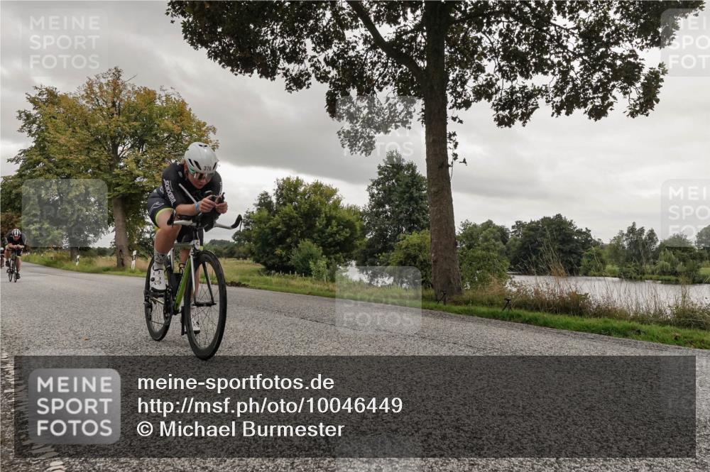 30.08.2026 - Elbe Triathlon Hamburg Michael Burmester http://msf.ph/oto/10046449 30.08.2026 09:31:38 Radfahren 276, 285, 369, 376, 655, 673, 701, 771 meine-sportfotos.de