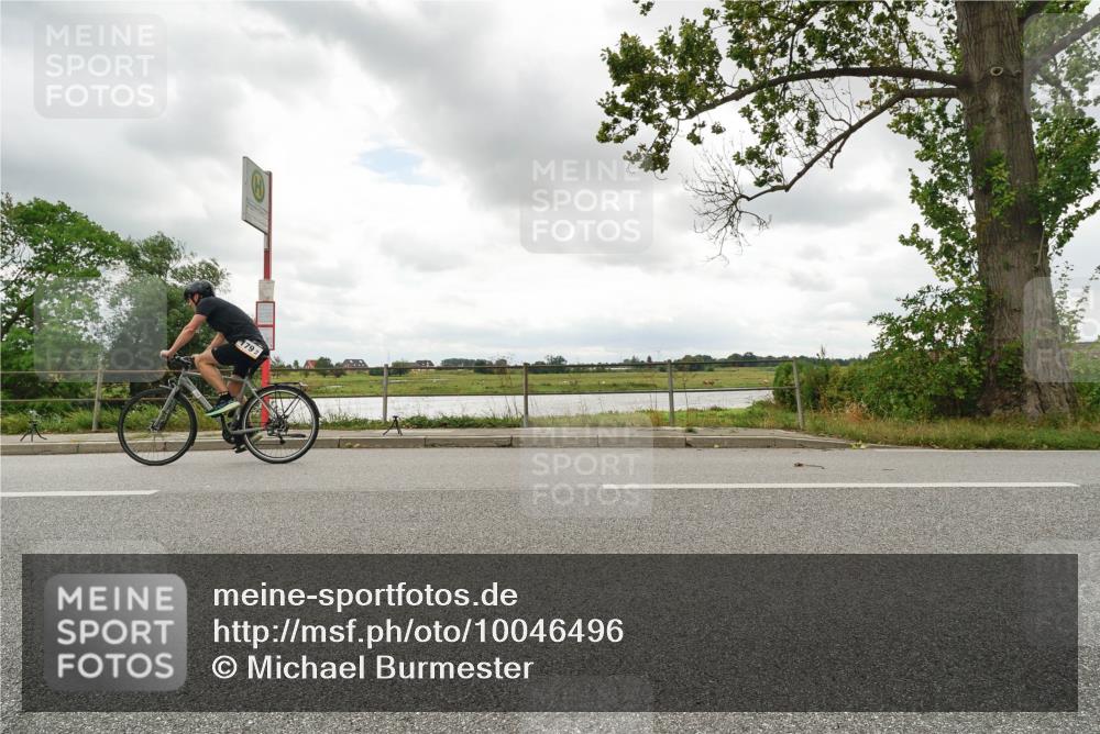 30.08.2026 - Elbe Triathlon Hamburg Michael Burmester http://msf.ph/oto/10046496 30.08.2026 14:49:06 Radfahren  meine-sportfotos.de