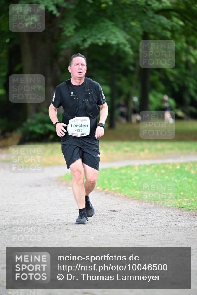 30.08.2026 - Blankeneser Heldenlauf Dr. Thomas Lammeyer http://msf.ph/oto/10046500 30.08.2026 11:24:34 Laufen 4228, 57 meine-sportfotos.de