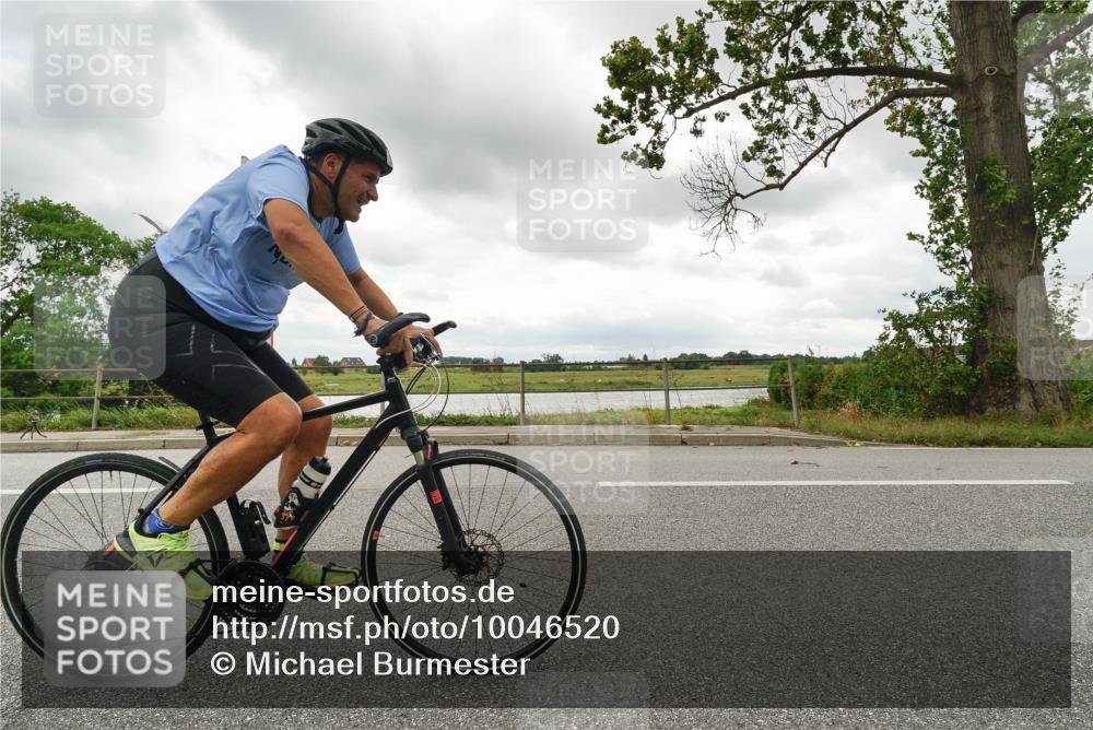 30.08.2026 - Elbe Triathlon Hamburg Michael Burmester http://msf.ph/oto/10046520 30.08.2026 14:49:29 Radfahren 172 meine-sportfotos.de