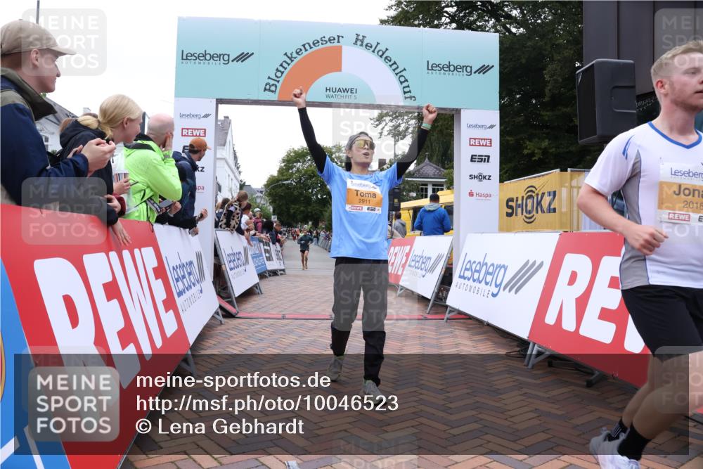 30.08.2026 - Blankeneser Heldenlauf Lena Gebhardt http://msf.ph/oto/10046523 30.08.2026 11:52:54 Ziel 2016, 2911, 2944, 4456 meine-sportfotos.de