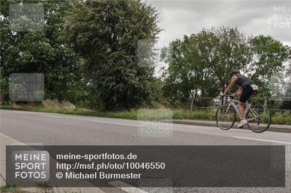 30.08.2026 - Elbe Triathlon Hamburg Michael Burmester http://msf.ph/oto/10046550 30.08.2026 15:37:39 Radfahren  meine-sportfotos.de