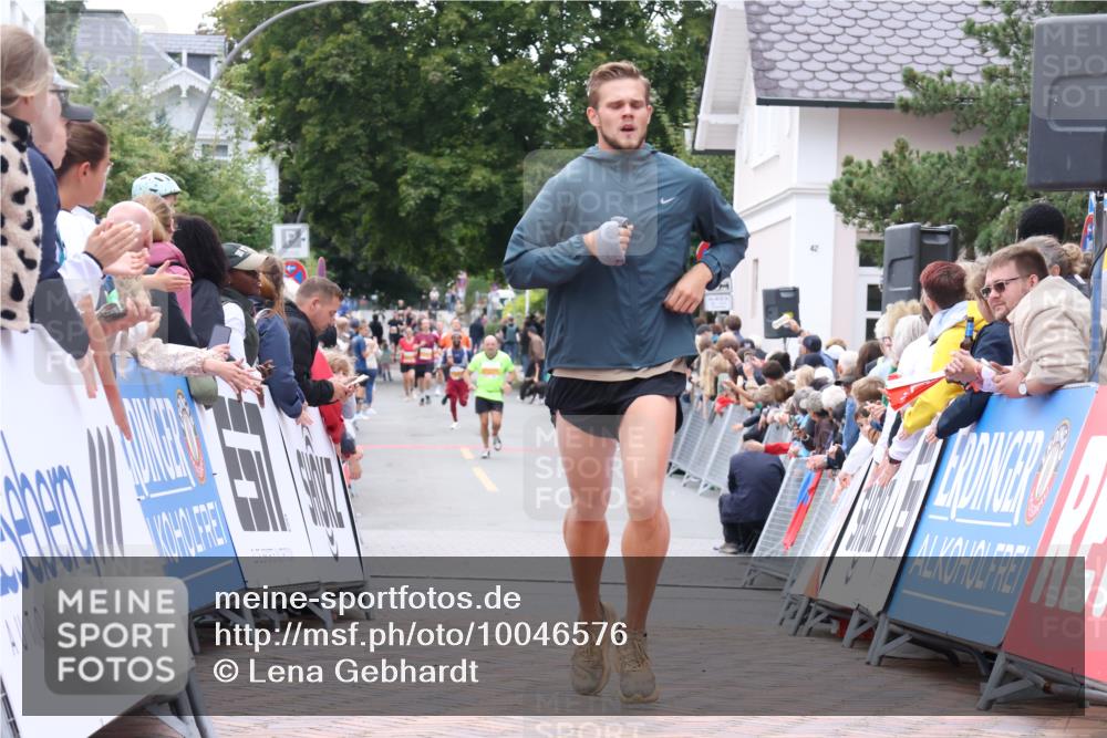 30.08.2026 - Blankeneser Heldenlauf Lena Gebhardt http://msf.ph/oto/10046576 30.08.2026 11:52:58 Ziel 2016, 2635, 2911 meine-sportfotos.de