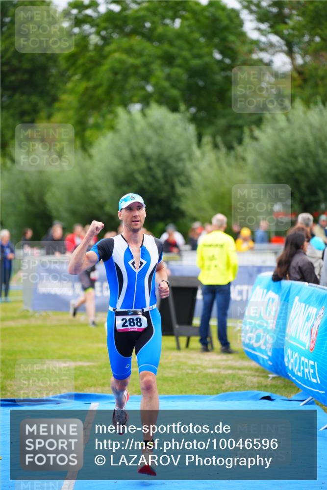 30.08.2026 - Elbe Triathlon Hamburg LAZAROV Photography http://msf.ph/oto/10046596 30.08.2026 10:26:00 Ziel 288 meine-sportfotos.de