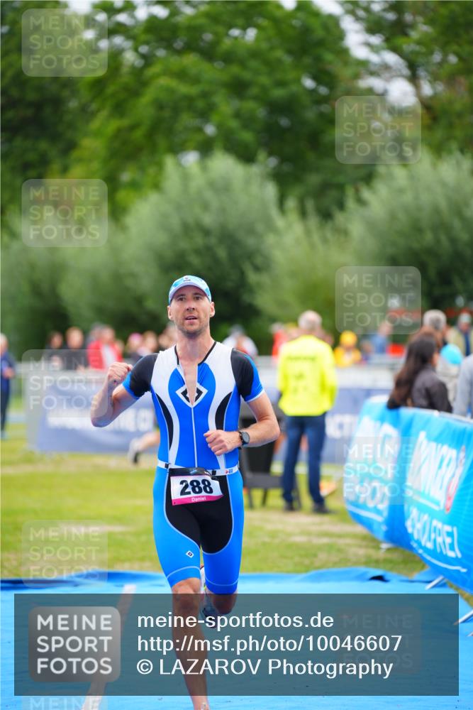 30.08.2026 - Elbe Triathlon Hamburg LAZAROV Photography http://msf.ph/oto/10046607 30.08.2026 10:26:00 Ziel 288 meine-sportfotos.de