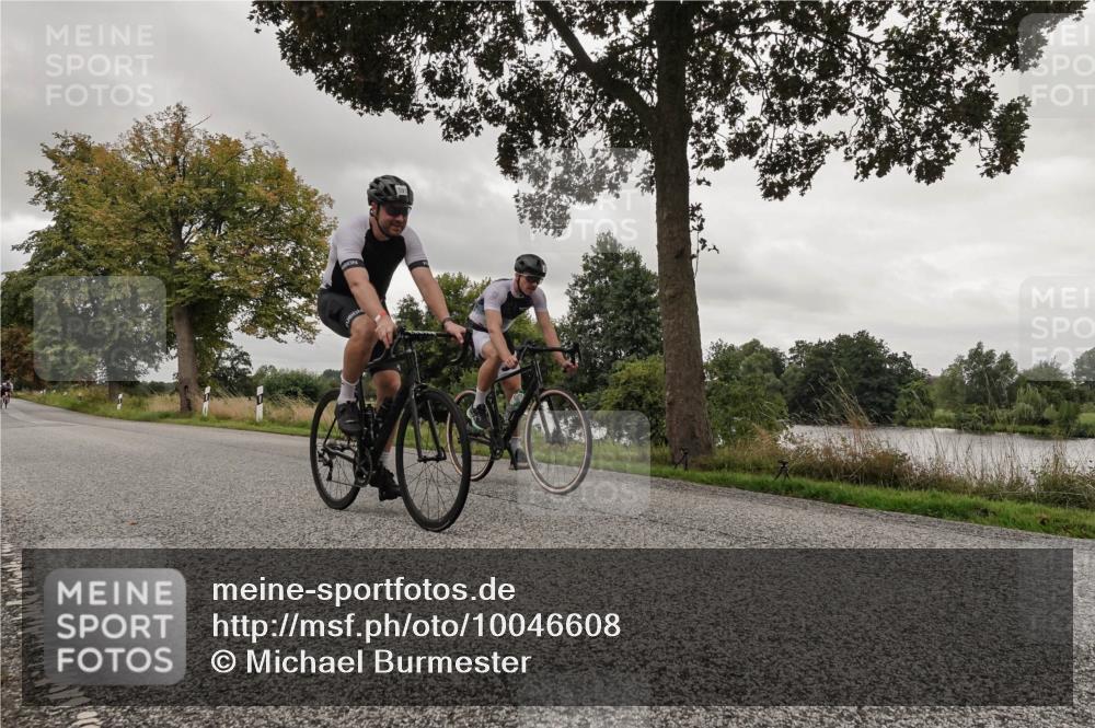 30.08.2026 - Elbe Triathlon Hamburg Michael Burmester http://msf.ph/oto/10046608 30.08.2026 09:32:12 Radfahren 358, 514, 521, 591, 841 meine-sportfotos.de
