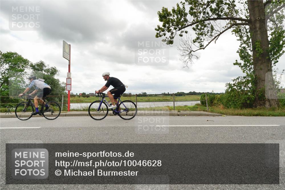 30.08.2026 - Elbe Triathlon Hamburg Michael Burmester http://msf.ph/oto/10046628 30.08.2026 14:50:30 Radfahren 162 meine-sportfotos.de
