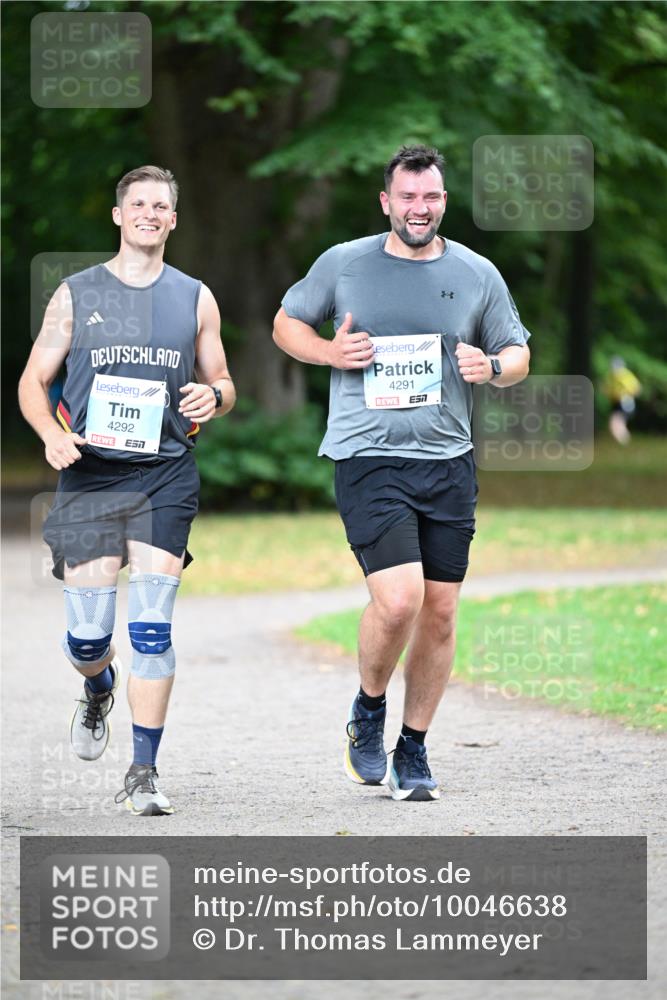 30.08.2026 - Blankeneser Heldenlauf Dr. Thomas Lammeyer http://msf.ph/oto/10046638 30.08.2026 11:24:53 Laufen 4292, 4291 meine-sportfotos.de