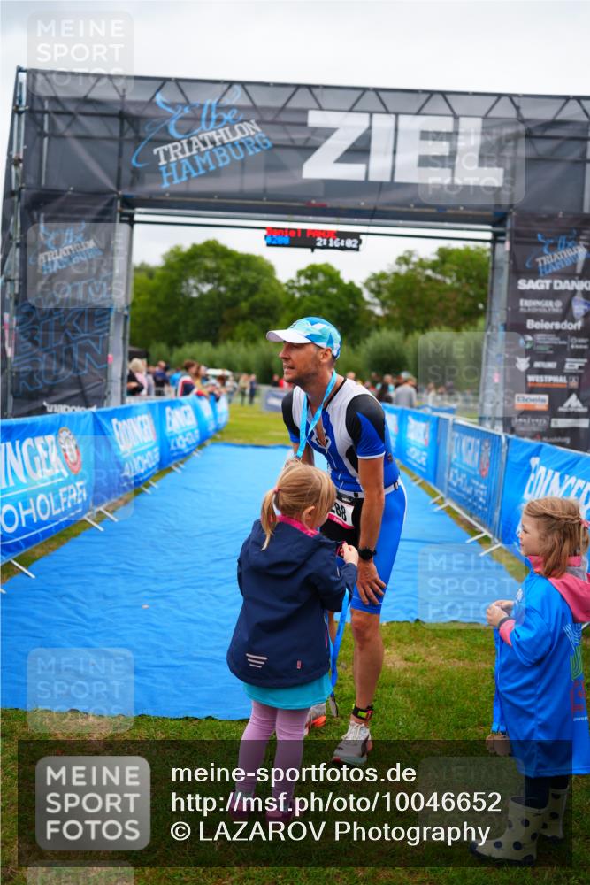 30.08.2026 - Elbe Triathlon Hamburg LAZAROV Photography http://msf.ph/oto/10046652 30.08.2026 10:26:05 Ziel  meine-sportfotos.de