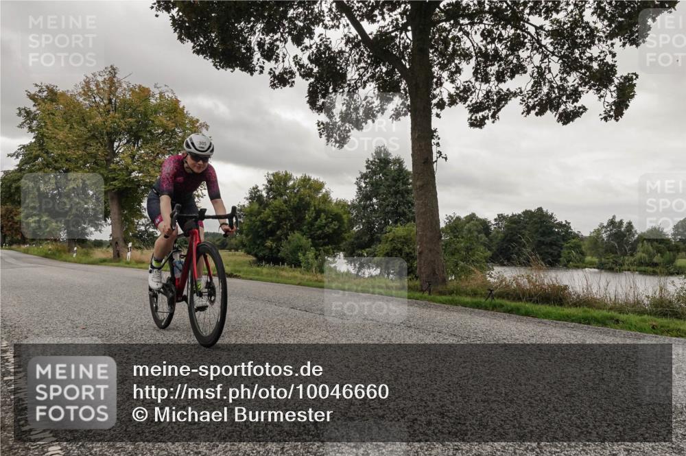 30.08.2026 - Elbe Triathlon Hamburg Michael Burmester http://msf.ph/oto/10046660 30.08.2026 09:32:24 Radfahren 305, 309 meine-sportfotos.de