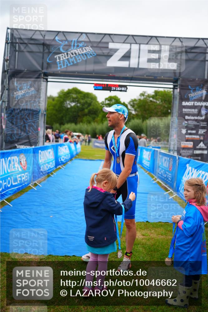 30.08.2026 - Elbe Triathlon Hamburg LAZAROV Photography http://msf.ph/oto/10046662 30.08.2026 10:26:06 Ziel  meine-sportfotos.de
